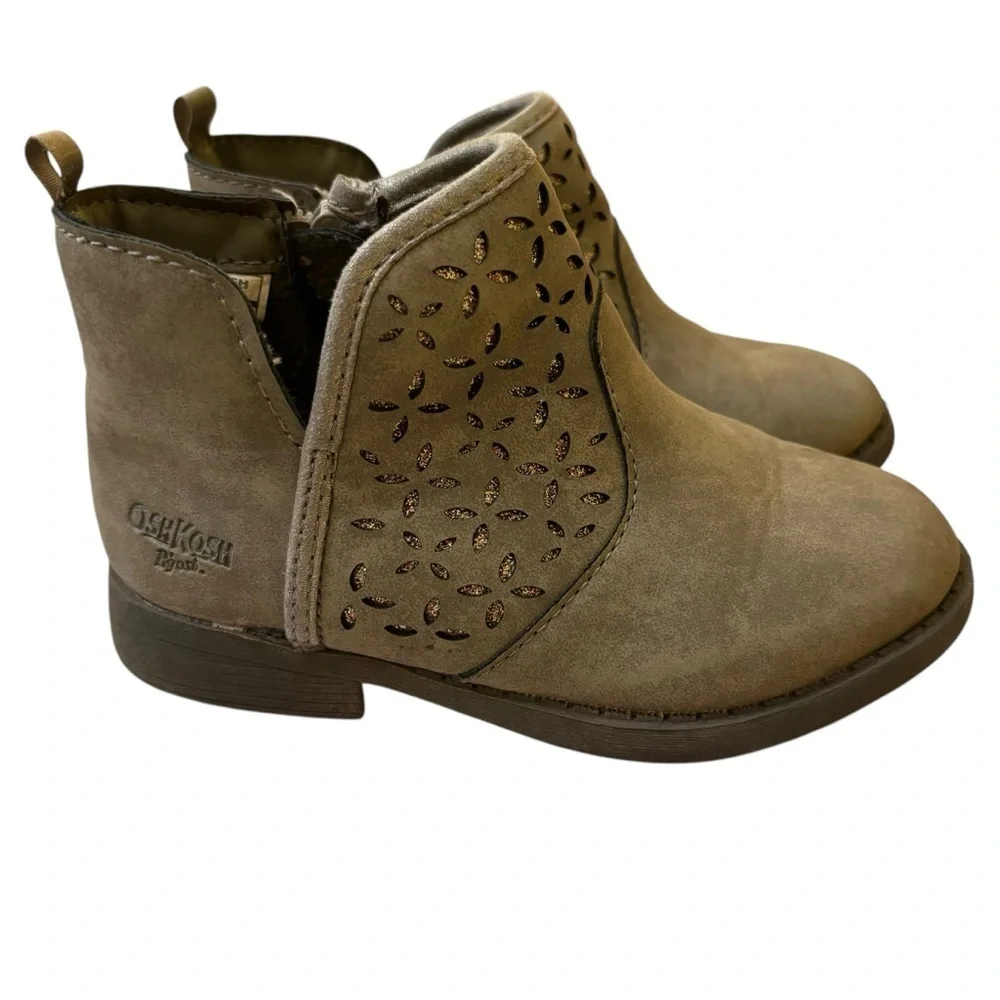 Osh’Kosh B’Gosh booties taupe cutout glitter detailed ankle boots size 9 TODDLER